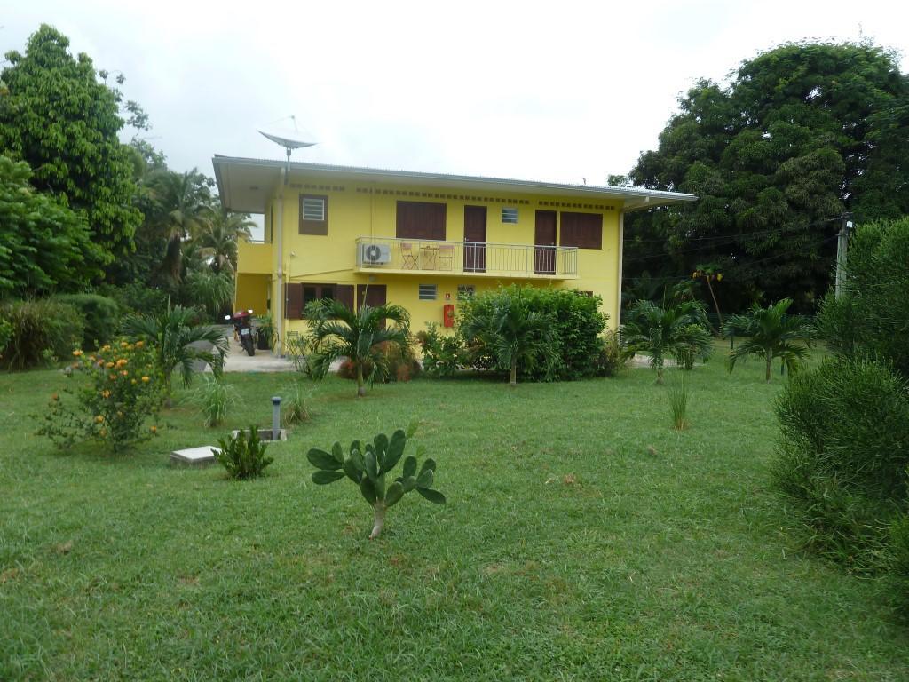 Camp de Rémire Au Petit Canal Fleuri מראה חיצוני תמונה